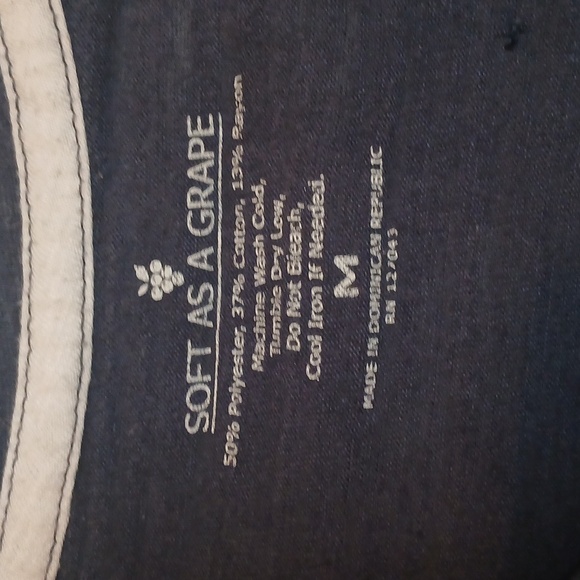 Women's Boston Red Sox Navy and White Tee - Picture 2 of 6